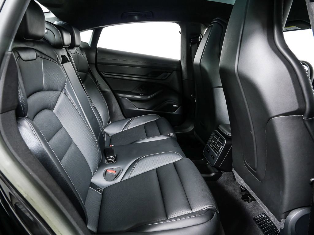 Certified 2024 Porsche Taycan GTS image 23