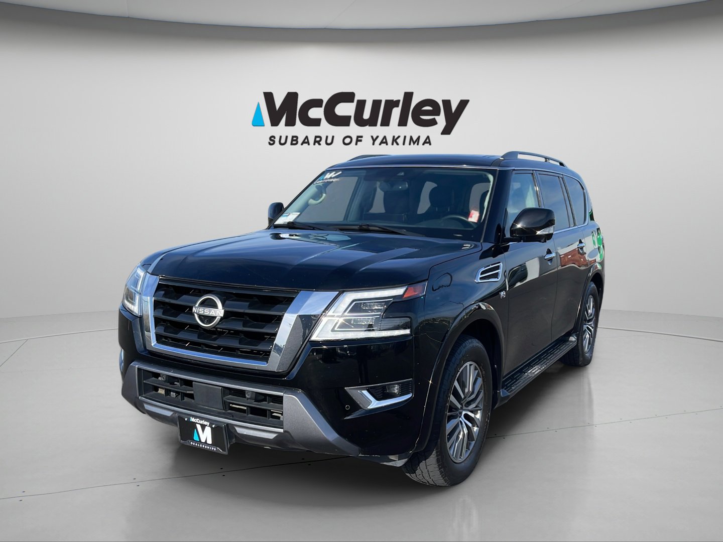Used 2021 Nissan Armada SL w/ Captain's Chairs Package AWD/4WD image 1