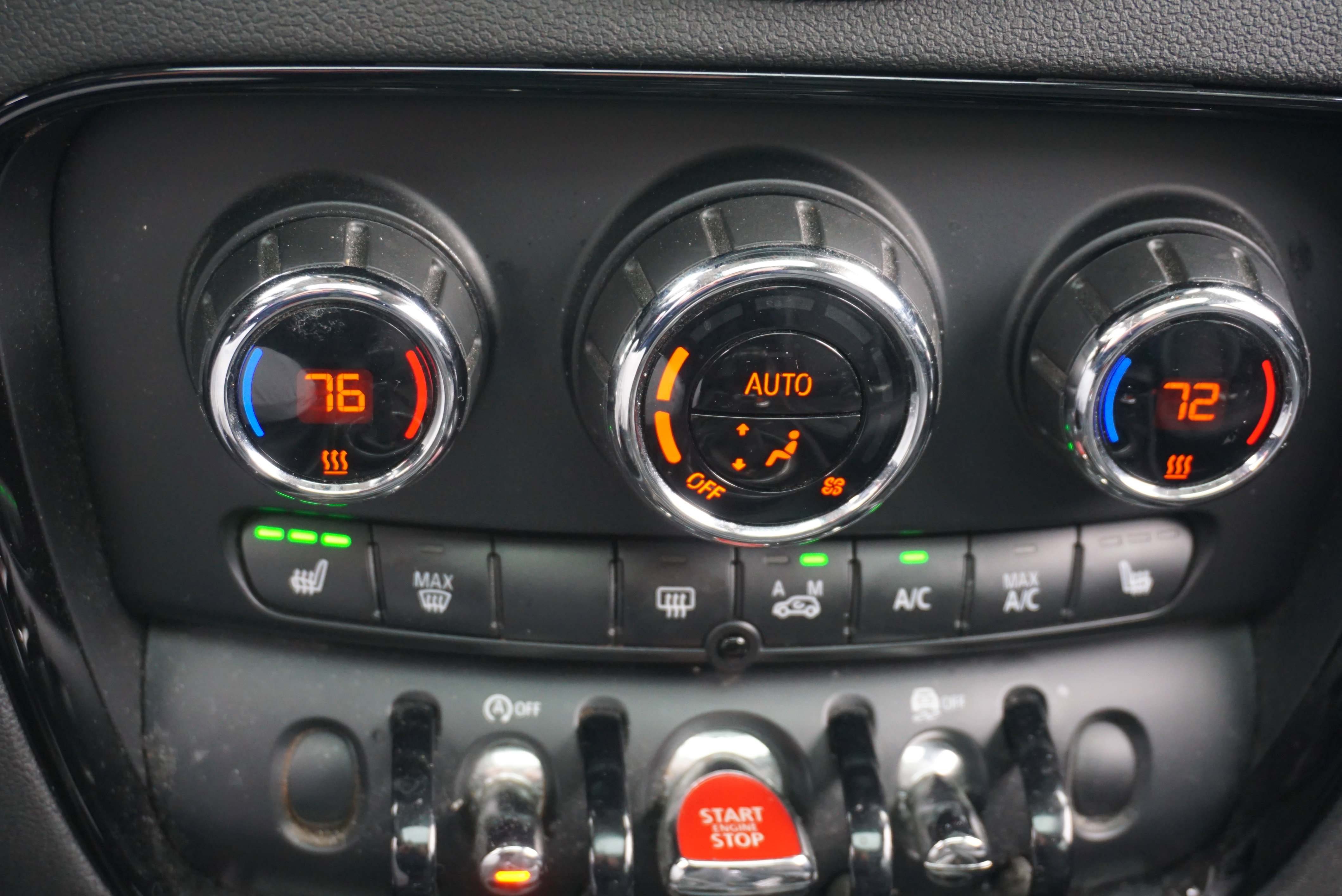 Used 2017 MINI Cooper Clubman S image 12