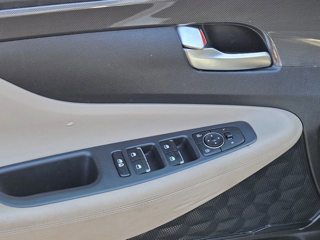 Used 2022 Hyundai Santa Fe SEL w/ Cargo Package image 6