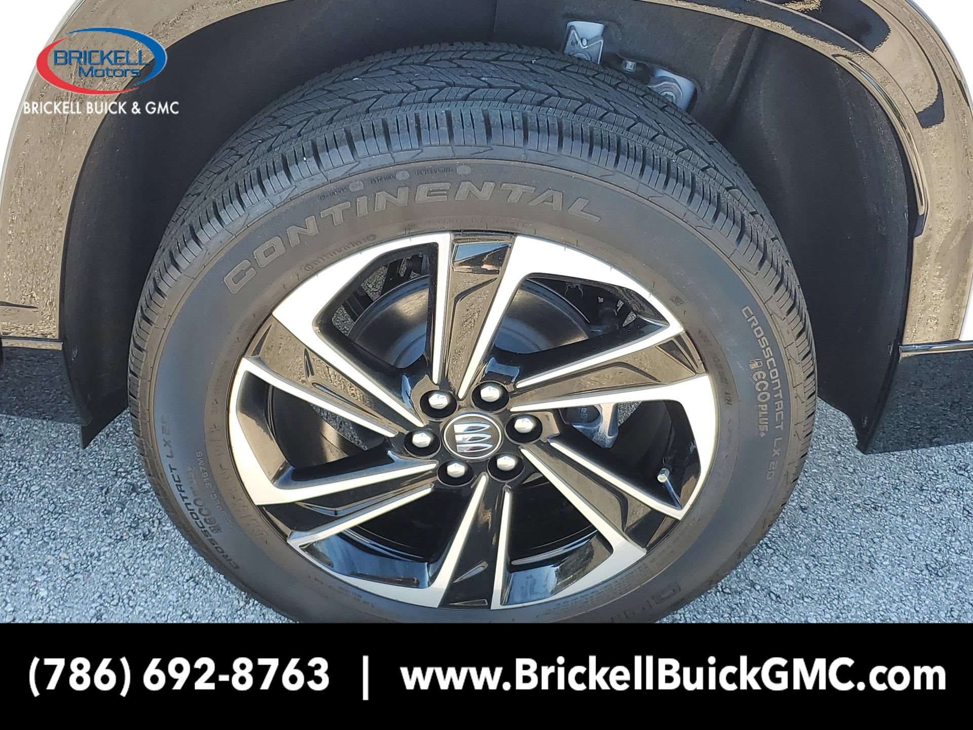 New 2025 Buick Enclave Sport Touring w/ Power Package AWD/4WD image 5