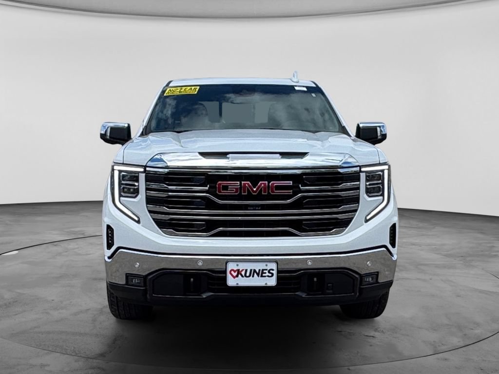 New 2026 GMC Sierra 1500 SLT w/ SLT Premium Plus Package AWD/4WD image 2