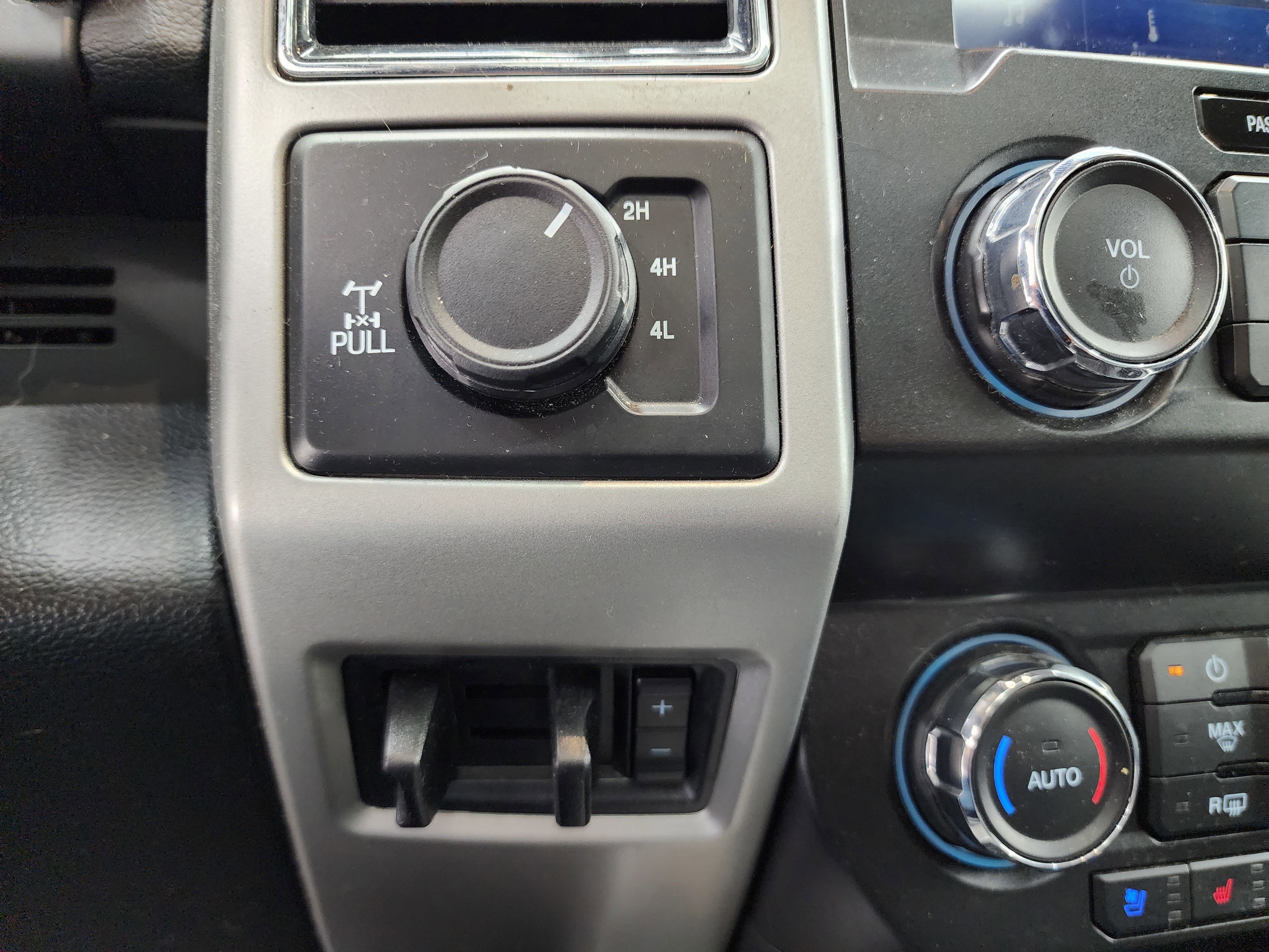 Used 2021 Ford F250 Lariat image 56