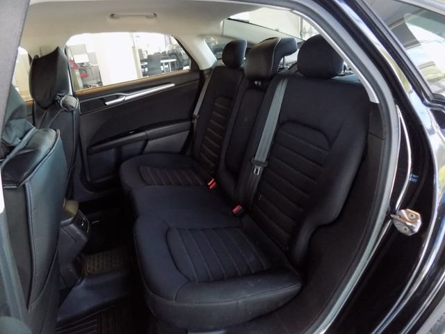 Used 2013 Ford Fusion SE FWD image 15