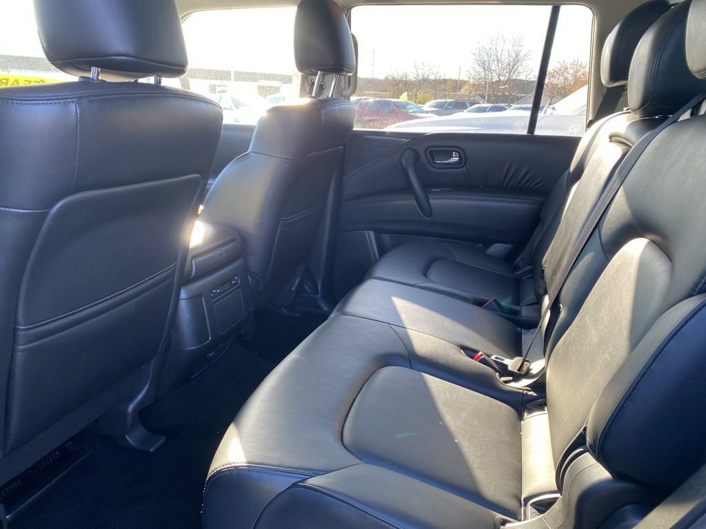 Used 2023 Nissan Armada SV image 29