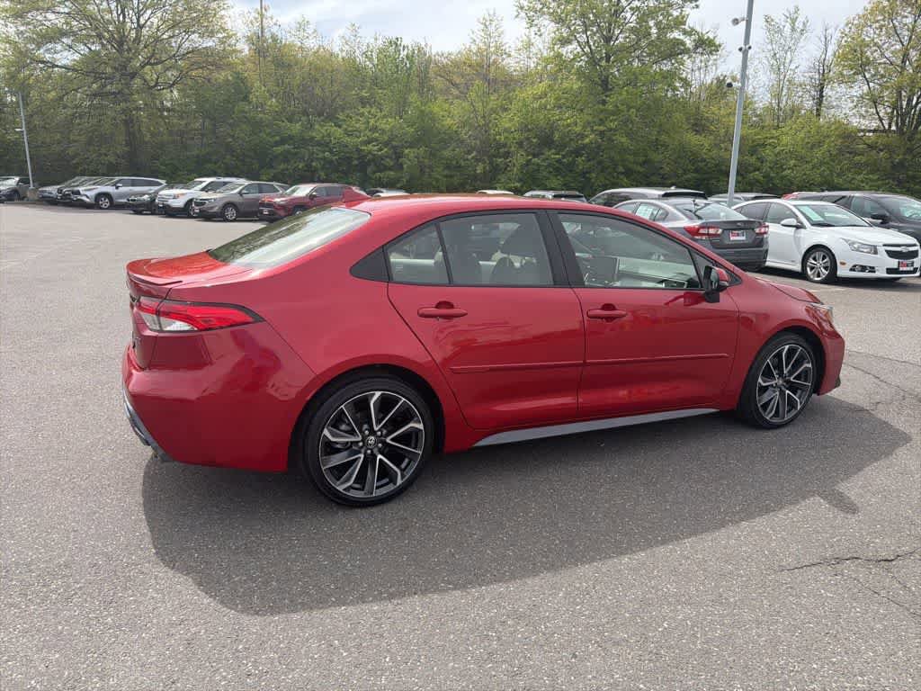 Used 2021 Toyota Corolla SE w/ SE Premium Package FWD image 11