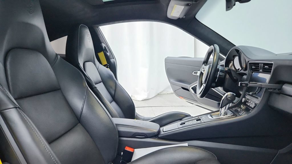 Used 2017 Porsche 911 Turbo S AWD/4WD image 29