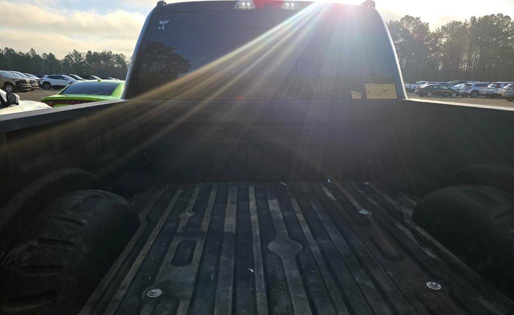 Used 2019 Ford F250 Limited w/ FX4 Off-Road Package AWD/4WD image 7