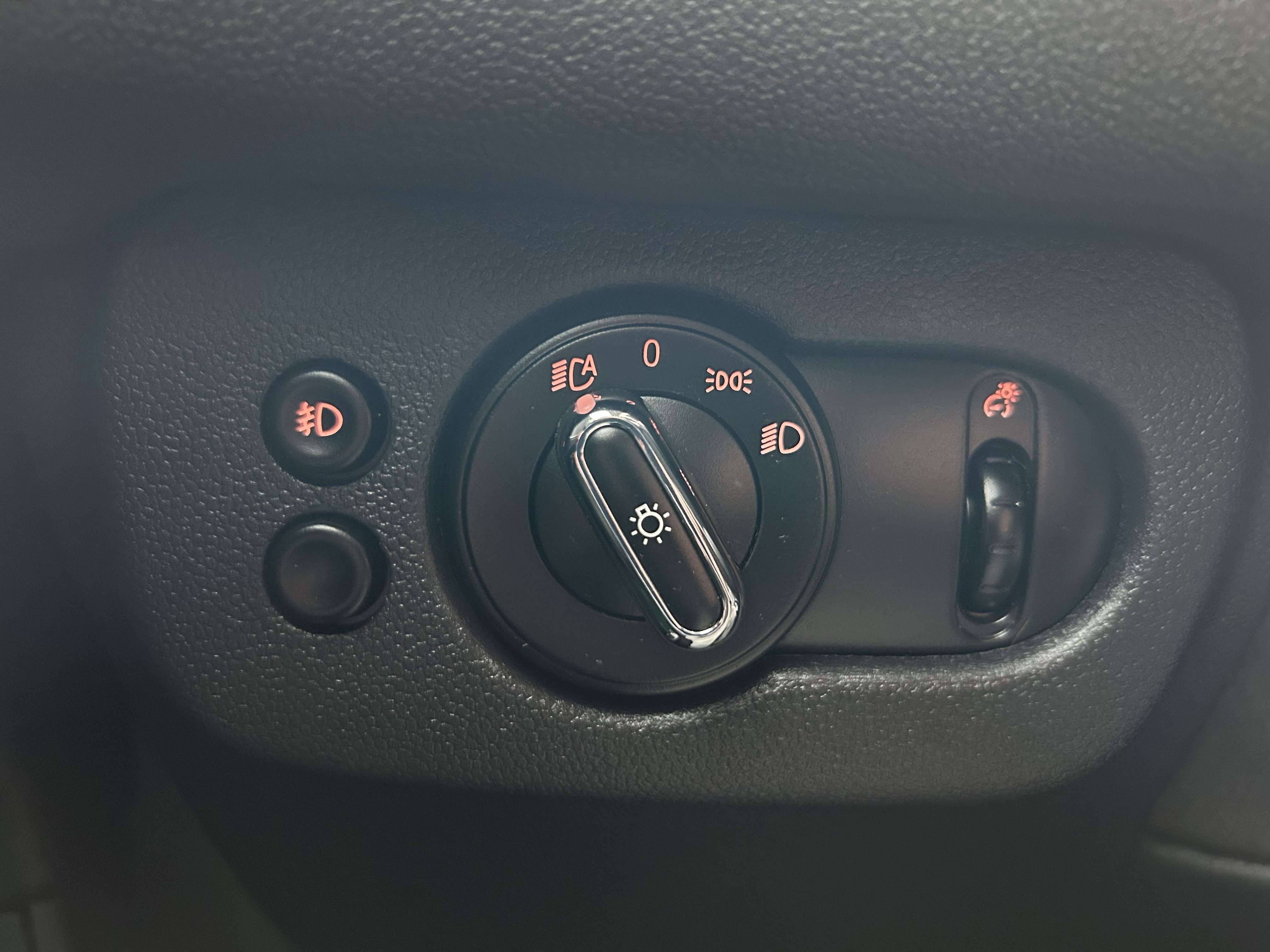 Used 2023 MINI Cooper Clubman S image 14