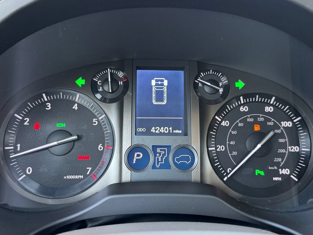 Used 2019 Lexus GX 460 Premium w/ Premium Package AWD/4WD image 26