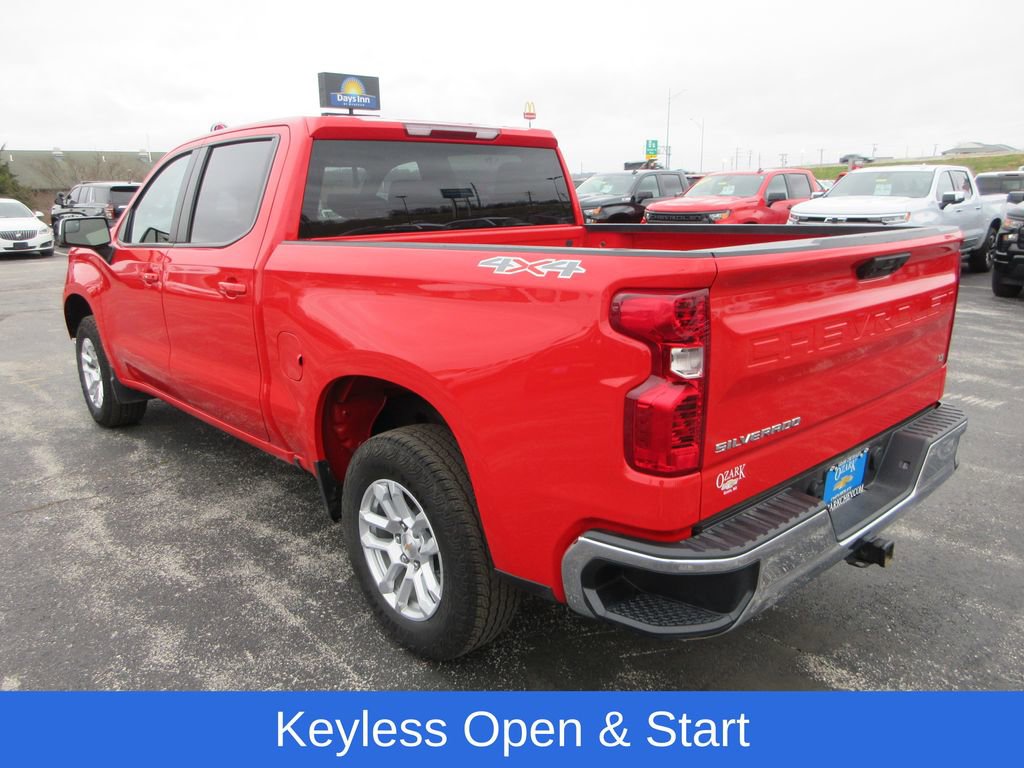 Certified 2025 Chevrolet Silverado 1500 LT image 3