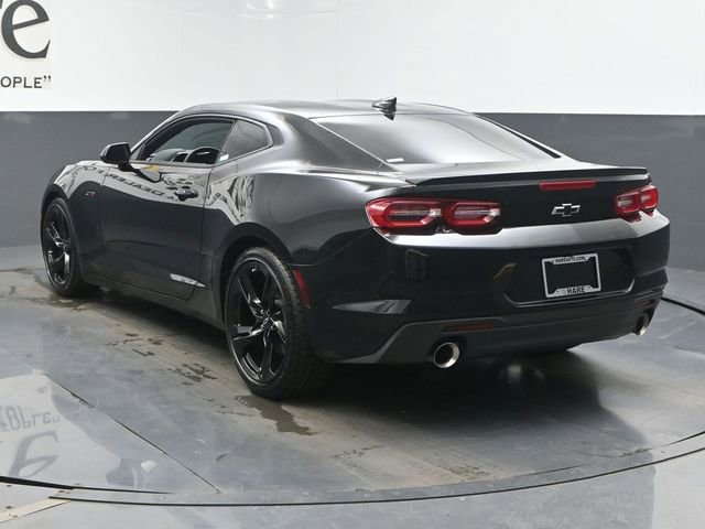 Used 2023 Chevrolet Camaro LT w/ Technology Package RWD image 29