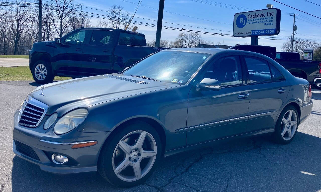 Used 2009 Mercedes-Benz E 350 E 350 4MATIC AWD 4dr Sedan image 2