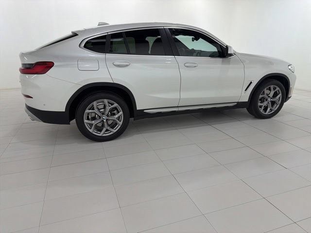 Certified 2023 BMW X4 xDrive30i w/ Premium Package AWD/4WD image 6