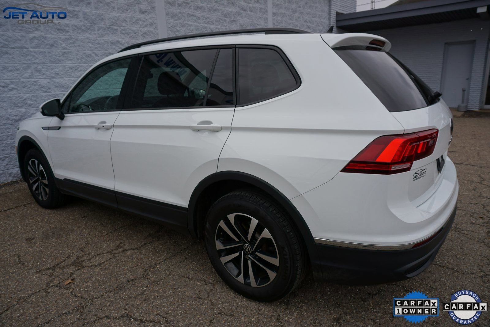 Used 2024 Volkswagen Tiguan S image 8
