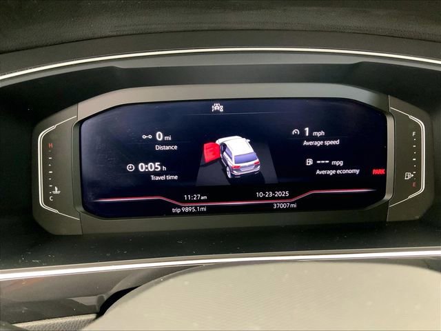 Certified 2022 Volkswagen Tiguan SEL R-Line image 20