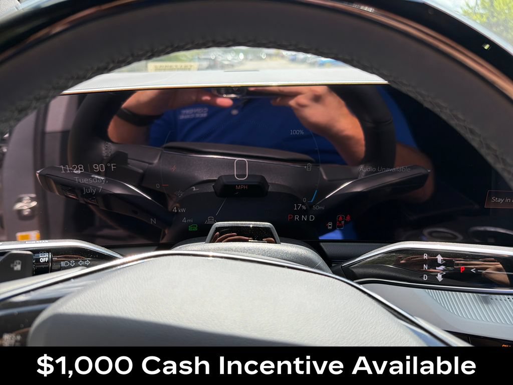 New 2026 Cadillac Optiq Sport 1 w/ LPO, Floor Liner Package AWD/4WD image 24