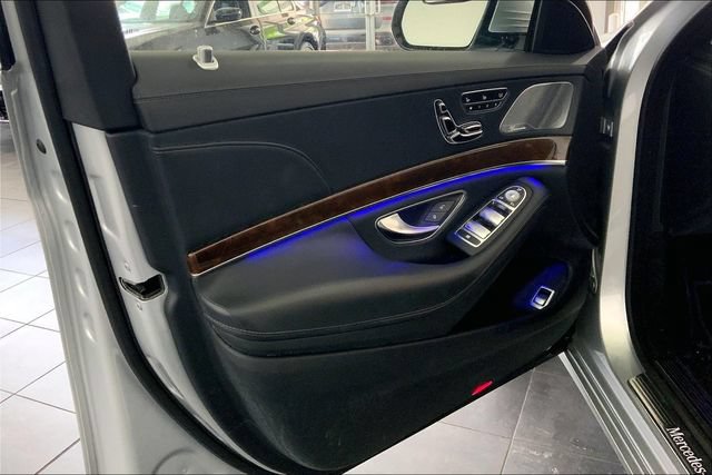 Used 2015 Mercedes-Benz S 550 Sedan image 10