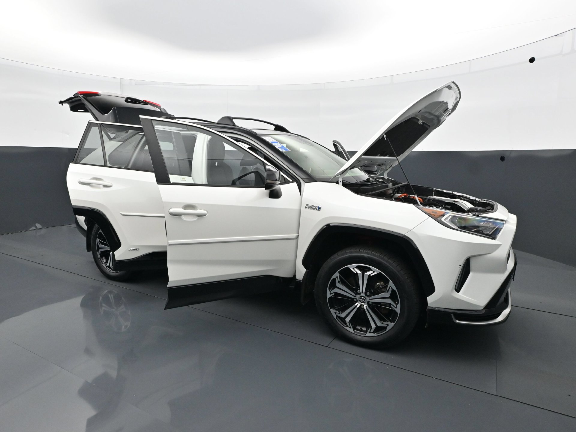 Used 2021 Toyota RAV4 XSE w/ Weather Package AWD/4WD image 54