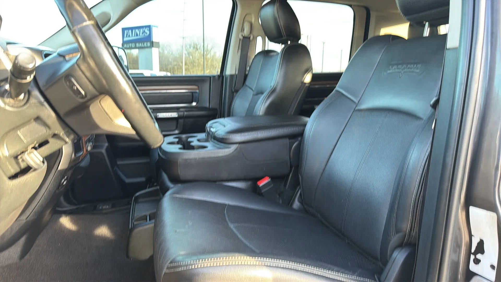 Used 2018 RAM 3500 Laramie image 96