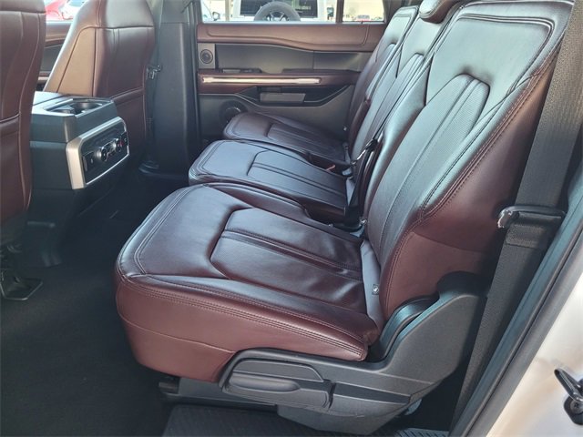 Used 2024 Ford Expedition Max Limited image 16