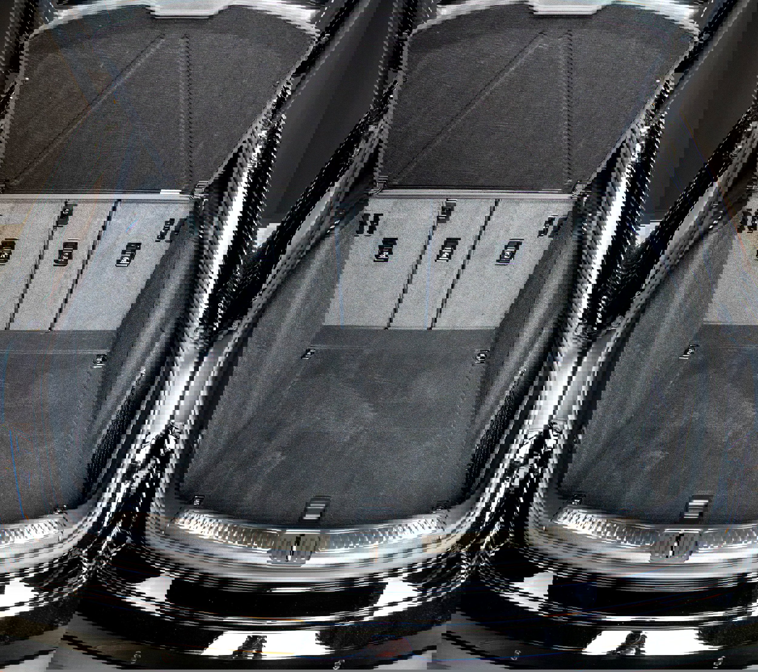 Certified 2025 Porsche Macan Turbo image 46