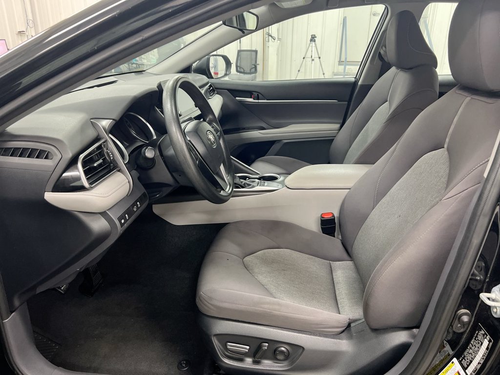 Used 2024 Toyota Camry LE FWD image 19