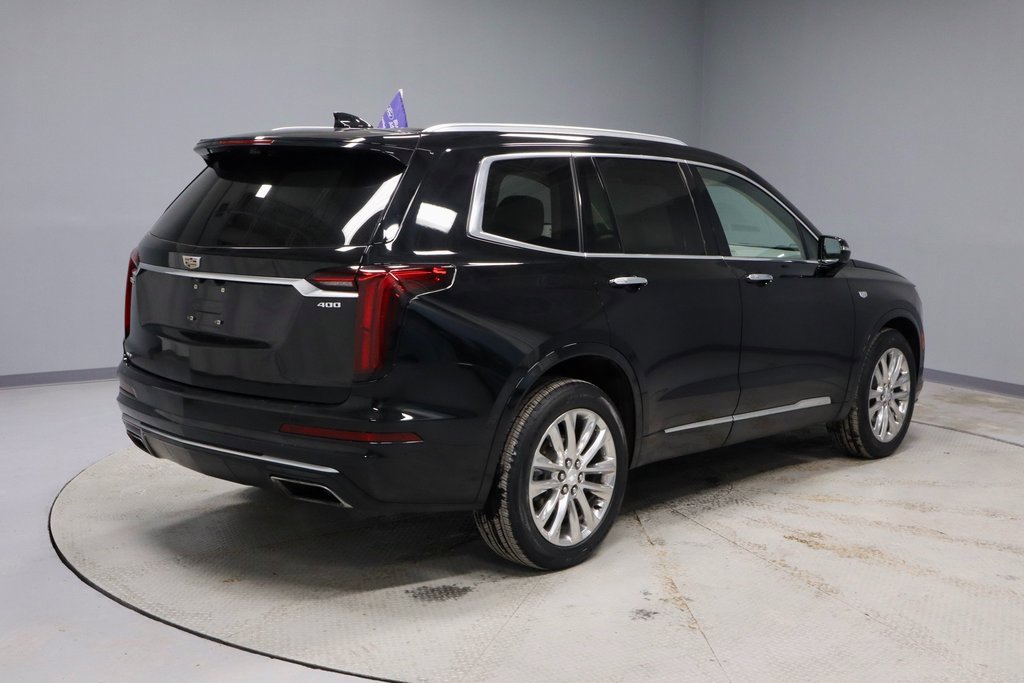 Used 2023 Cadillac XT6 Premium Luxury w/ Technology Package image 11