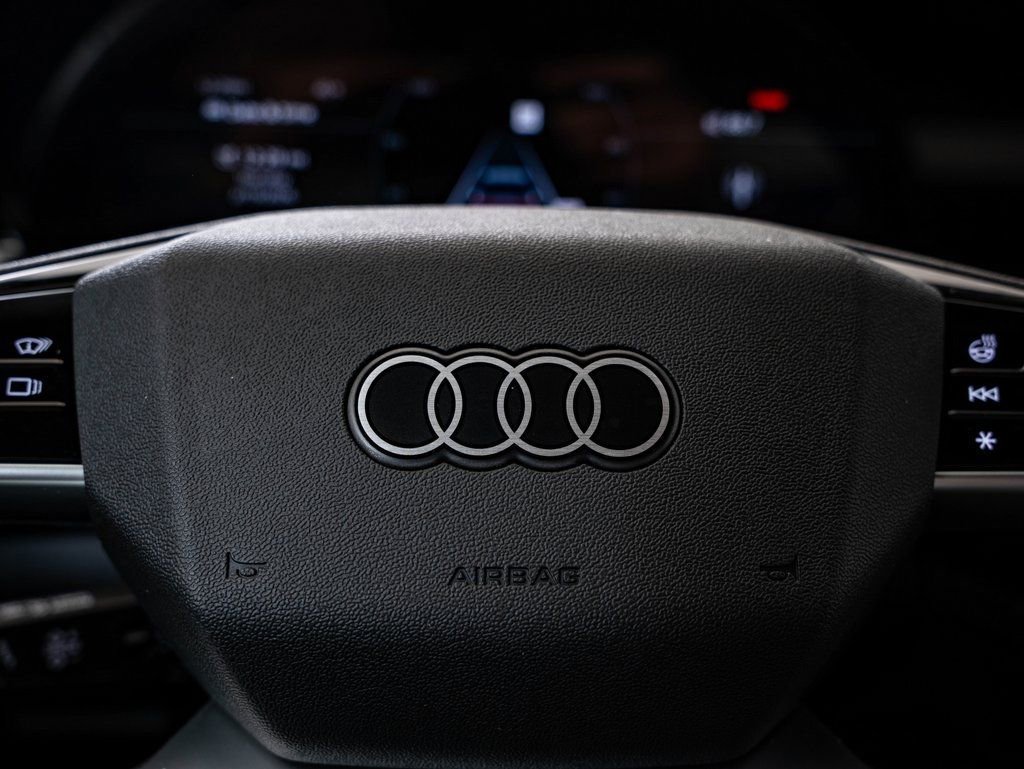 Certified 2025 Audi Q5 Premium Plus w/ Premium Plus image 31