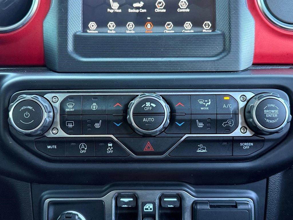 Used 2020 Jeep Gladiator Rubicon w/ Cold Weather Group image 31