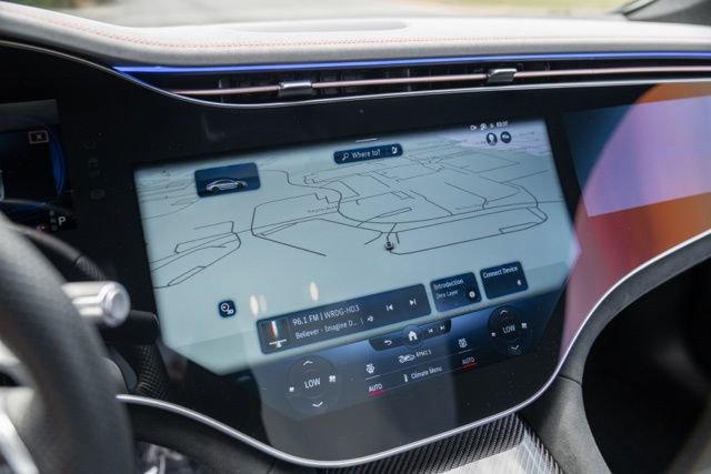 Used 2023 Mercedes-Benz EQS AMG 4MATIC w/ Trim Level Package image 32