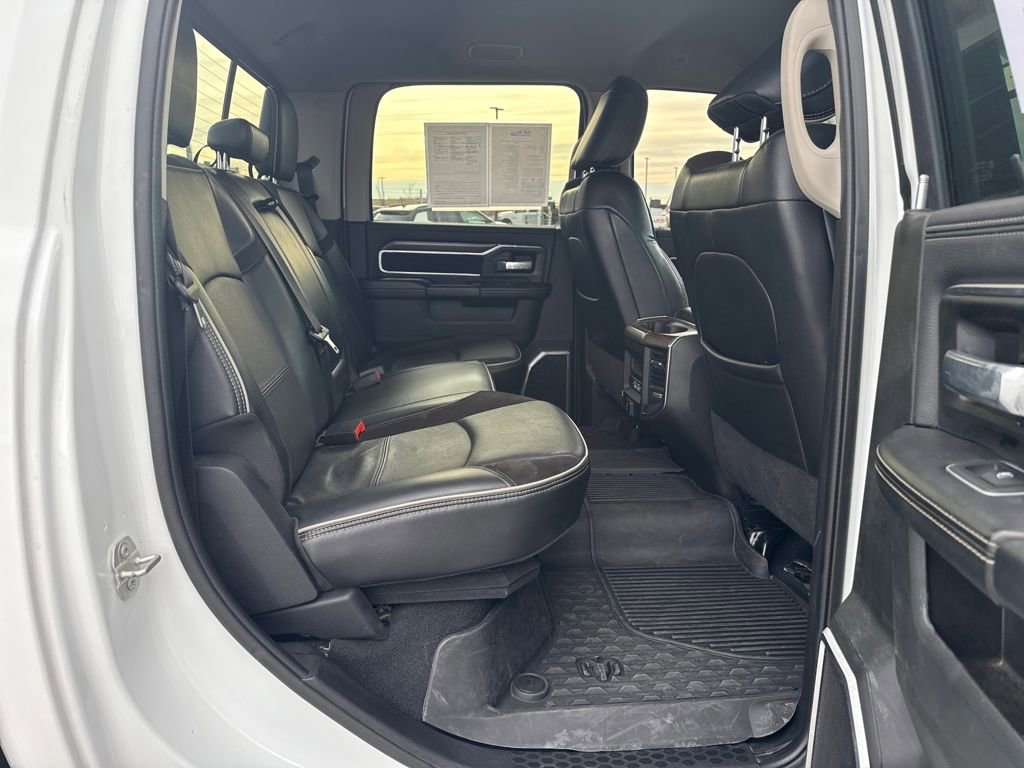 Used 2024 RAM 3500 Laramie image 30