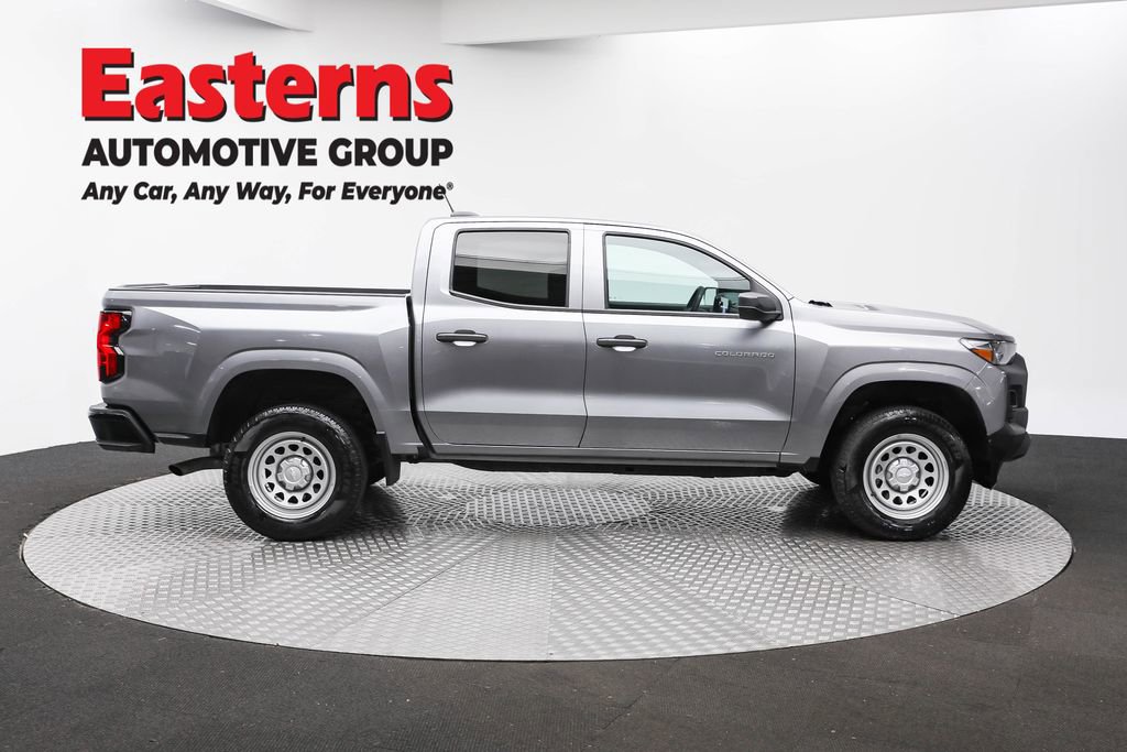 Used 2023 Chevrolet Colorado W/T RWD image 4