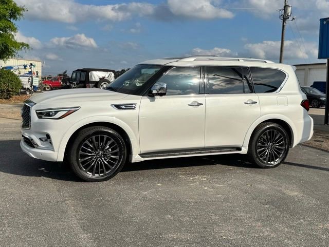 Used 2023 INFINITI QX80 Sensory w/ Cargo Package RWD image 4