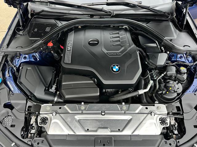 Used 2020 BMW 330i xDrive Sedan w/ Premium Package image 13