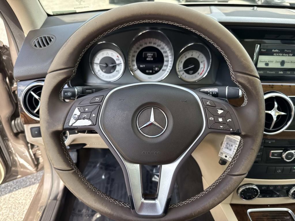 Used 2015 Mercedes-Benz GLK 350 2WD image 36