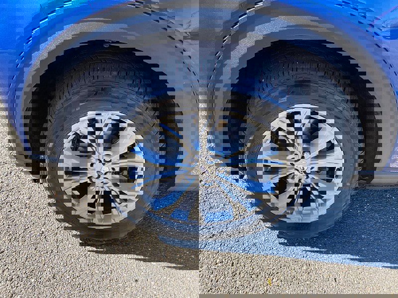 Certified 2021 Ford Explorer Limited w/ Equipment Group 301A image 18