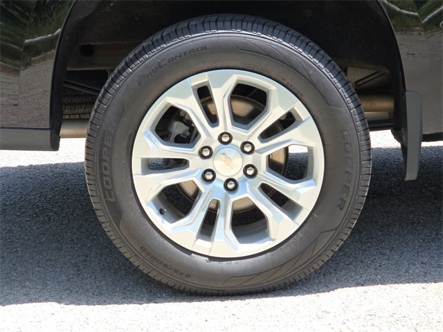 Used 2024 Chevrolet Silverado 1500 LTZ w/ Z71 Off-Road Package image 9