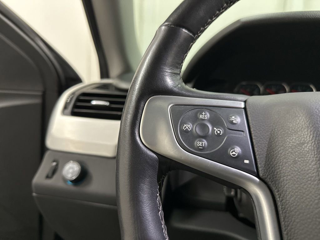 Used 2020 GMC Yukon XL SLT w/ Open Road Package image 39