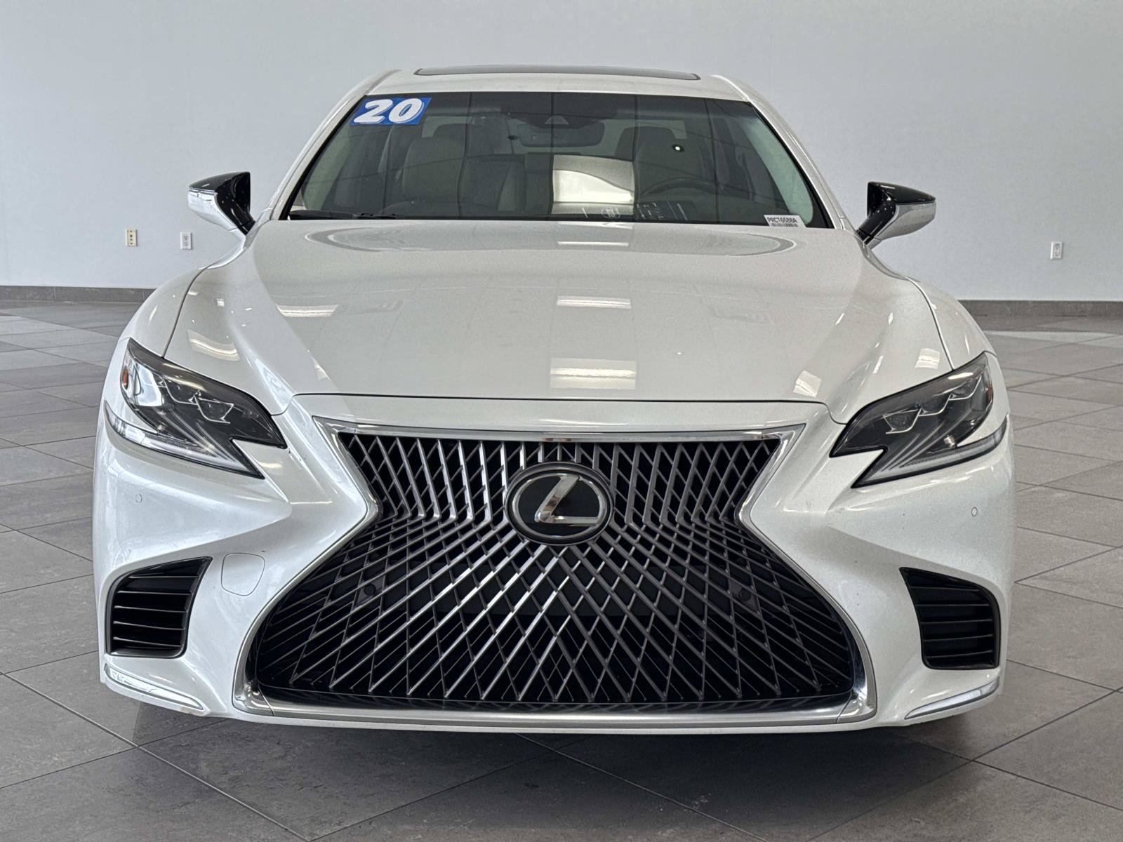 Used 2020 Lexus LS 500 w/ Accessory Package (Z1) RWD image 30