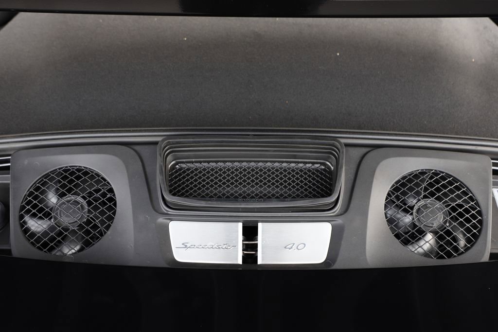 Used 2019 Porsche 911 Speedster image 23