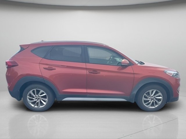 Used 2017 Hyundai Tucson SE Plus AWD/4WD image 6