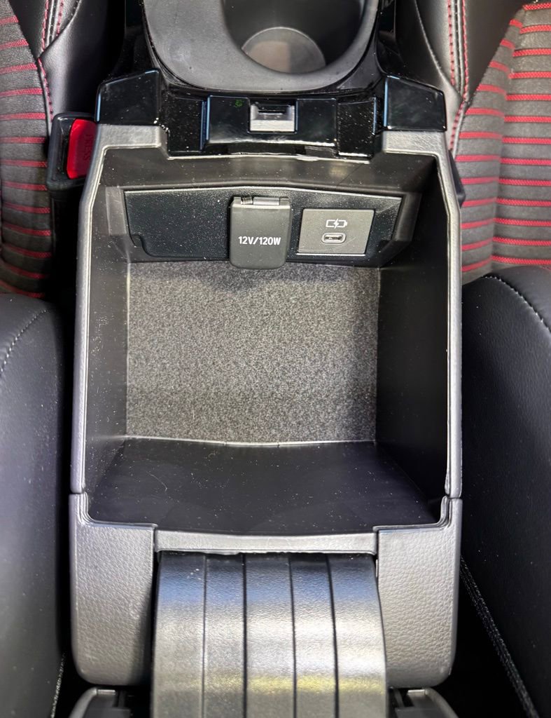 Used 2026 Toyota Corolla XSE FWD image 35