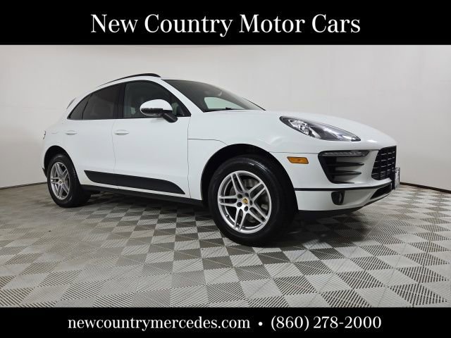 Used 2018 Porsche Macan Sport Edition AWD/4WD image 1