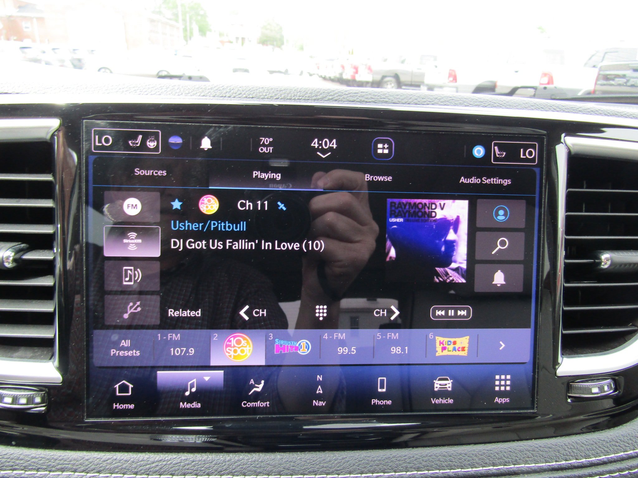 Used 2021 Chrysler Pacifica Limited w/ Premium & Safety Sphere Group AWD/4WD image 31