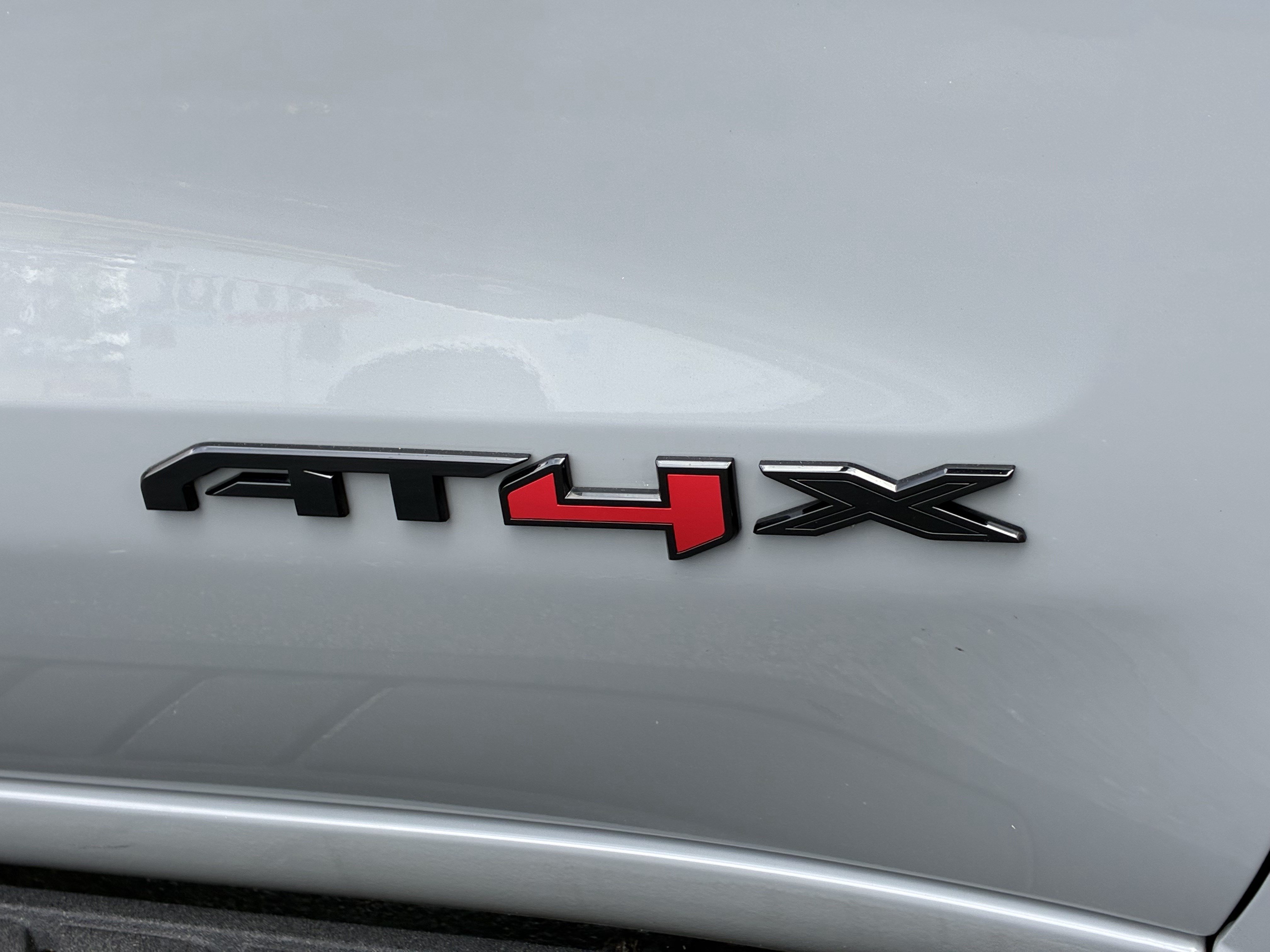Used 2024 GMC Sierra 1500 AT4X w/ AT4X AEV Edition AWD/4WD image 7