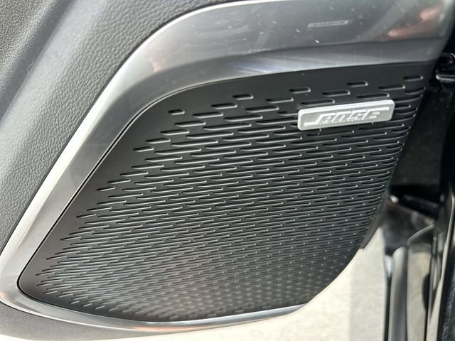 Used 2024 Chevrolet Traverse RS image 25