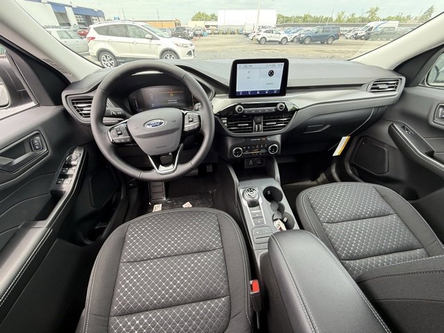 New 2025 Ford Escape Active w/ Cold Weather Package image 8