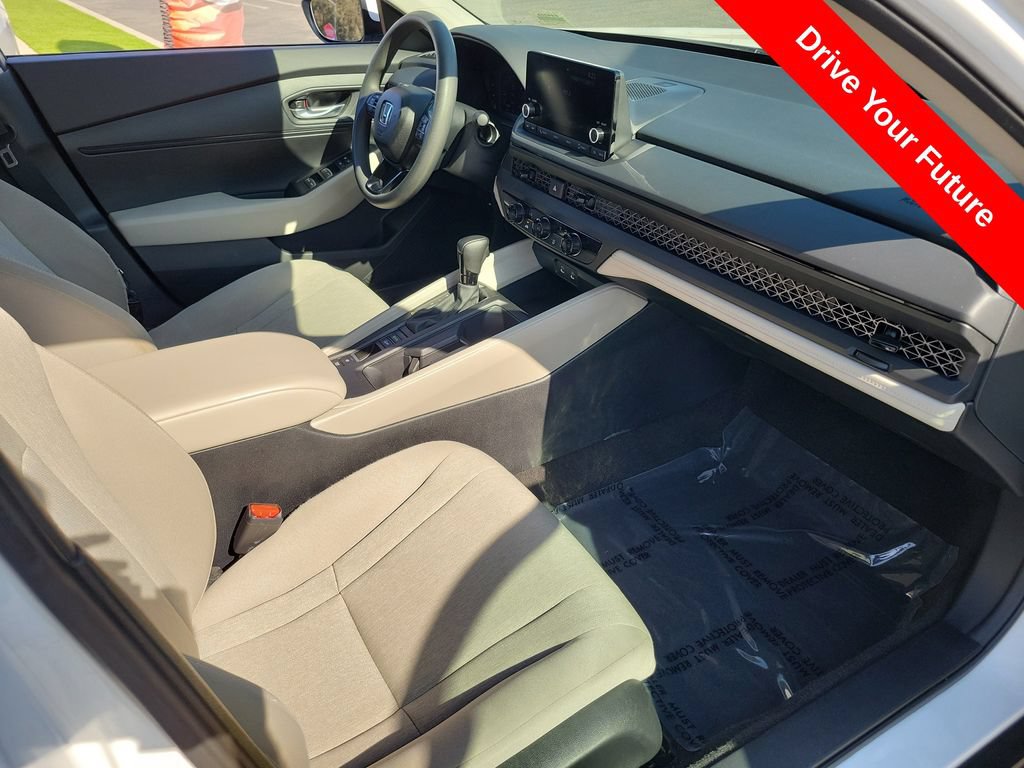 Used 2025 Honda Accord LX image 20