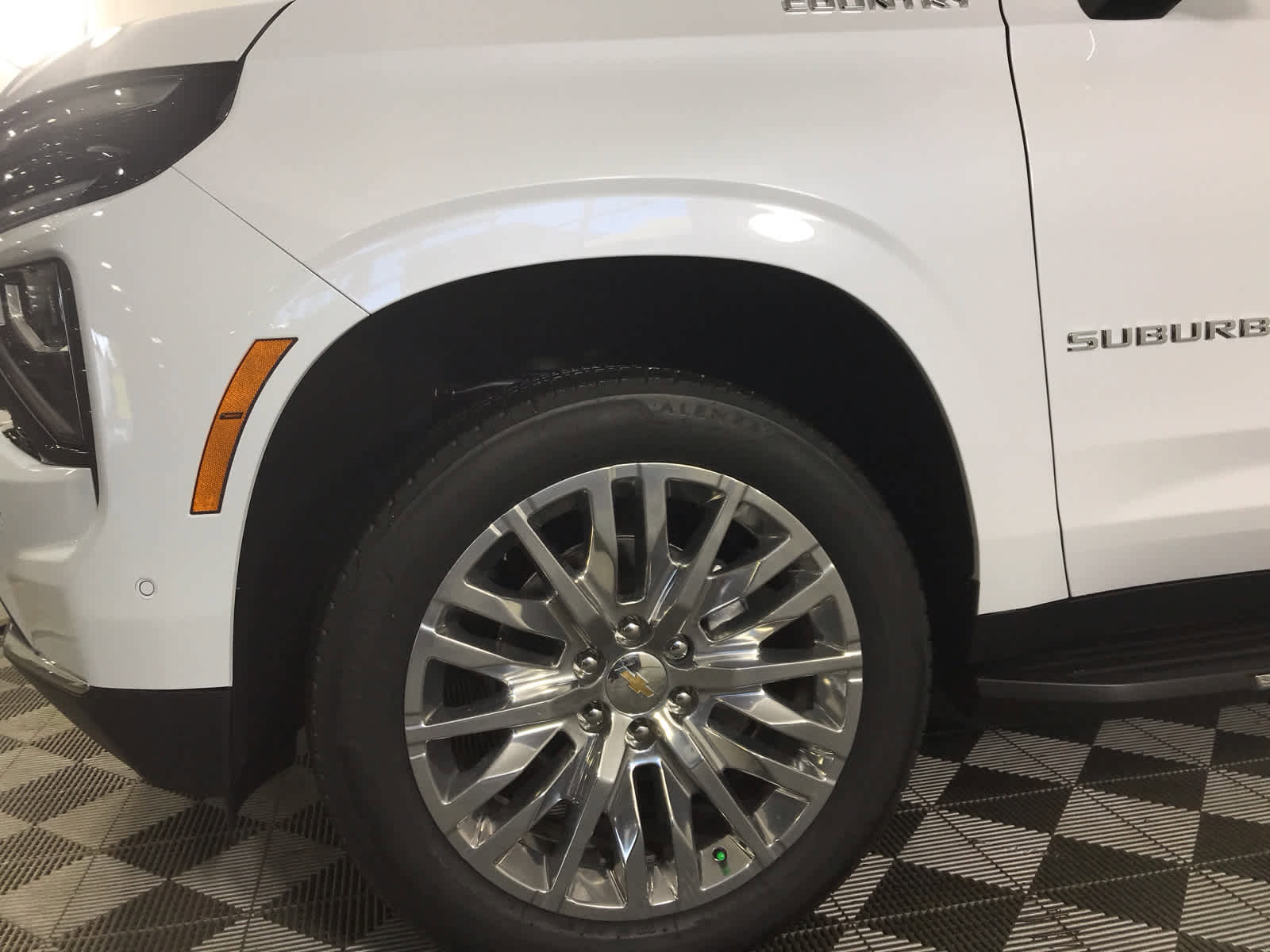 New 2026 Chevrolet Suburban High Country w/ Sun And Tow Package image 5